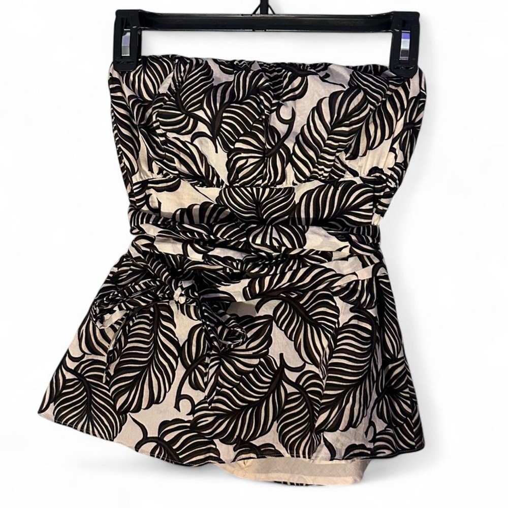 Saks Fifth Avenue leaf print strapless top with tie waist, small